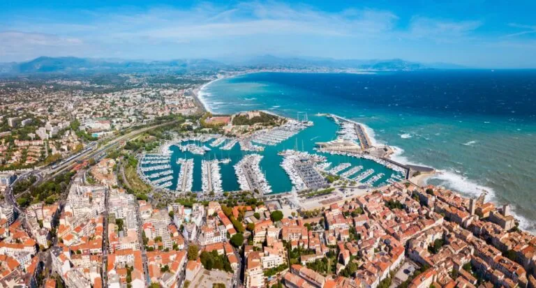Antibes (06160)